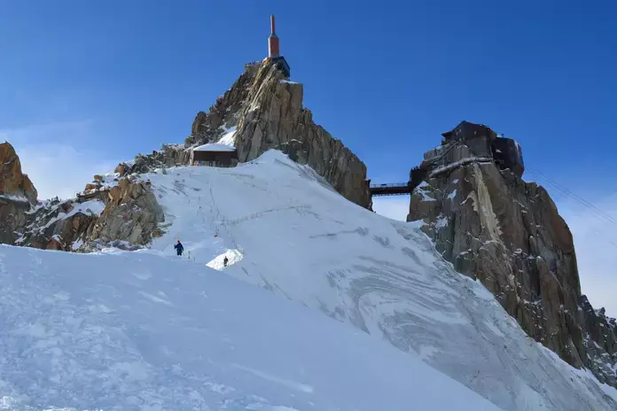 Otoctone mountains 4788585 - Attribut alt par défaut.