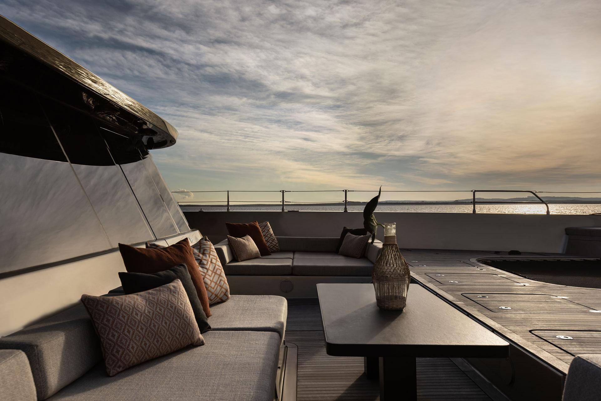 2024 sunreef 80 sailing sail 9654792 20250115234739660 1 xlarge - Attribut alt par défaut.