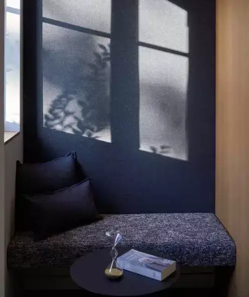 Otoctone authenticit%20(1) - Attribut alt par défaut.